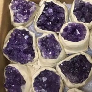 Amethyst crystal stones